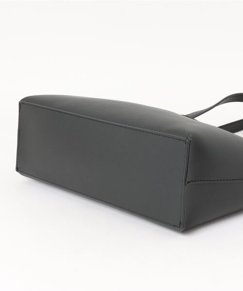 salle de bal（サルデバル）の「polka polka / ポルカポルカ グランラージA4トート トートバッグ 通勤バッグ  largeA4tote SDI（トートバッグ・レディース・アイボリー/ブラック/ライトグレー/ブラウン/シルバー/グリーン/レッド/チャコール・FREE）」の15枚目の写真