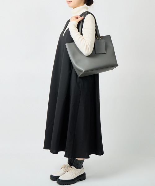 salle de bal（サルデバル）の「polka polka / ポルカポルカ グランラージA4トート トートバッグ 通勤バッグ  largeA4tote SDI（トートバッグ・レディース・アイボリー/ブラック/ライトグレー/ブラウン/シルバー/グリーン/レッド/チャコール・FREE）」の18枚目の写真