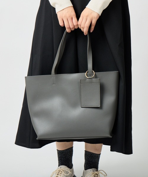 salle de bal（サルデバル）の「polka polka / ポルカポルカ グランラージA4トート トートバッグ 通勤バッグ  largeA4tote SDI（トートバッグ・レディース・アイボリー/ブラック/ライトグレー/ブラウン/シルバー/グリーン/レッド/チャコール・FREE）」の20枚目の写真