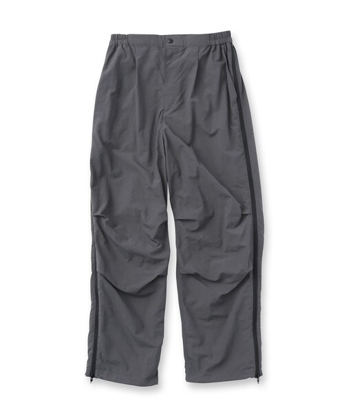 tk.TAKEO KIKUCHI（ティーケータケオキクチ）の「◆サイドオープンナイロンパンツ（その他パンツ・メンズ・ブラック/チャコールグレー・03/02）」の3枚目の写真