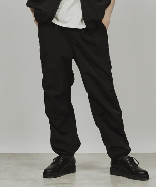 tk.TAKEO KIKUCHI（ティーケータケオキクチ）の「◆サイドオープンナイロンパンツ（その他パンツ・メンズ・ブラック/チャコールグレー・03/02）」の15枚目の写真