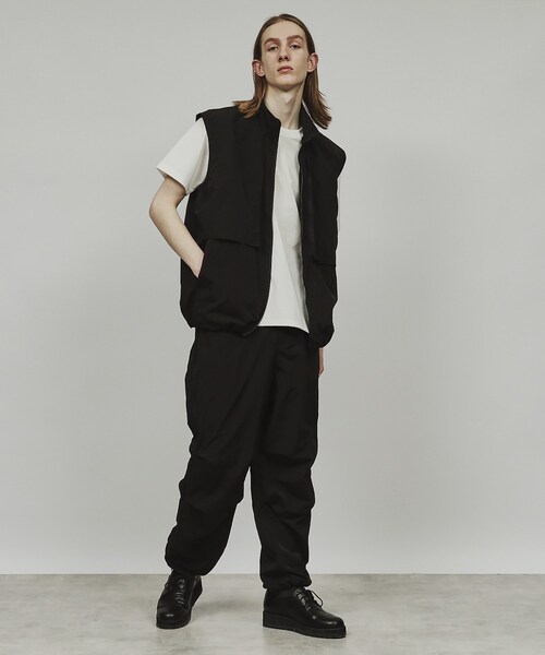 tk.TAKEO KIKUCHI（ティーケータケオキクチ）の「◆サイドオープンナイロンパンツ（その他パンツ・メンズ・ブラック/チャコールグレー・03/02）」の18枚目の写真