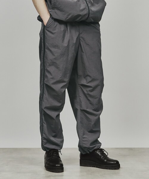 tk.TAKEO KIKUCHI（ティーケータケオキクチ）の「◆サイドオープンナイロンパンツ（その他パンツ・メンズ・ブラック/チャコールグレー・03/02）」の21枚目の写真