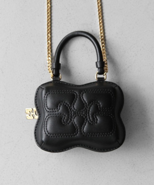 GANNI（ガニー）の「GANNI Butterfly Nano Crossbody（ショルダーバッグ・レディース・ブラック・ONE SIZE）」の5枚目の写真