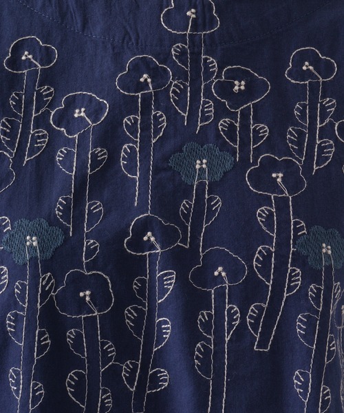 EMAGO 花ボーダー総柄刺繍チュニック（シャツ/ブラウス）｜Emago