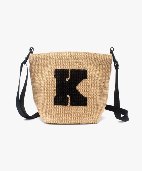 FABRICO（ファブリコ）の「【FABRICO】アルファベットジュートサコッシュ（ショルダーバッグ・レディース・M/K・FREE）」の2枚目の写真