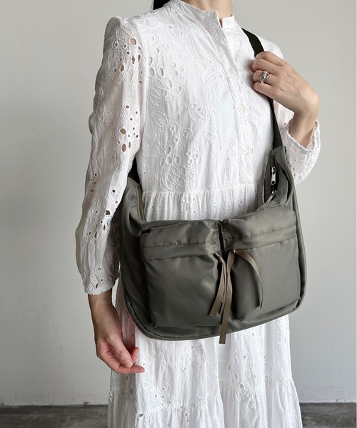 SPRUCE（スプルース）の「EM:ロメボディバッグ 軽量260g（ボディバッグ/ウエストポーチ・レディース・ネイビー/ブラック/カーキ・FREE）」の20枚目の写真