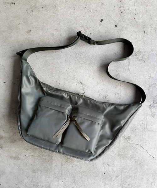 SPRUCE（スプルース）の「EM:ロメボディバッグ 軽量260g（ボディバッグ/ウエストポーチ・レディース・ネイビー/ブラック/カーキ・FREE）」の22枚目の写真