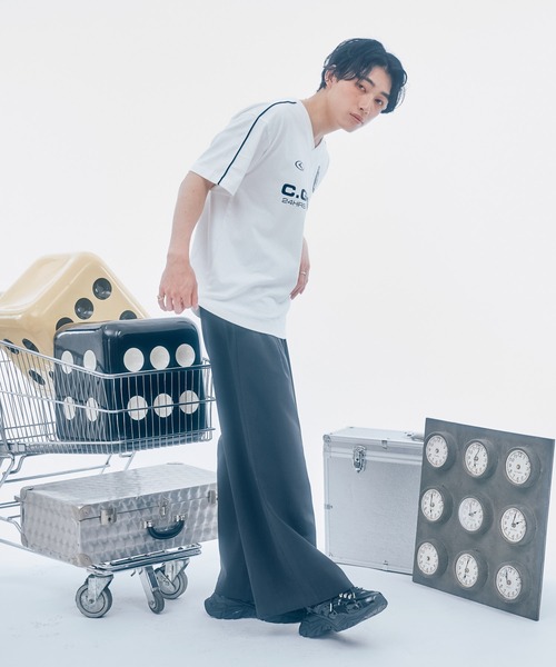 codegraphy（コードグラフィー）の「【日本限定商品】 24H TRACK OVER FIT V-NECK Tee（Tシャツ/カットソー・メンズ・ピンク/ブラック/ホワイト/ネイビー/グレー/レッド・MEDIUM/SMALL/LARGE/X-SMALL）」の18枚目の写真