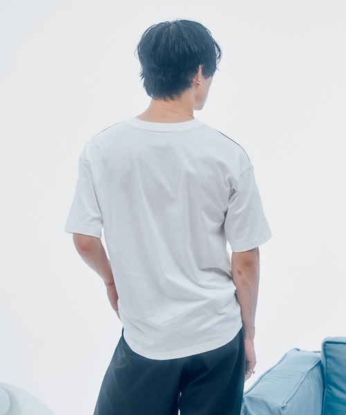 codegraphy（コードグラフィー）の「【日本限定商品】 24H TRACK OVER FIT V-NECK Tee（Tシャツ/カットソー・メンズ・ピンク/ブラック/ホワイト/ネイビー/グレー/レッド・MEDIUM/SMALL/LARGE/X-SMALL）」の12枚目の写真