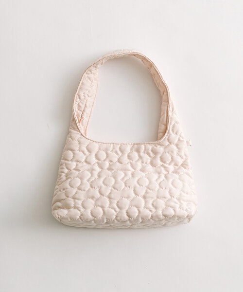 OLIVE des OLIVE（オリーブデオリーブ）の「フラワーキルティングバッグ　1041120110（ショルダーバッグ・レディース・アイボリー/ブルー/ピンク・FREE）」の12枚目の写真