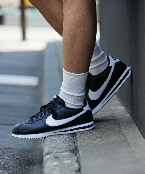 NIKE(ナイキ)の「Nike Cortez DM4044(スニーカー・メンズ・ホワイト/ブラック/グリーン・90/100/80/85/95)」の21枚目の写真