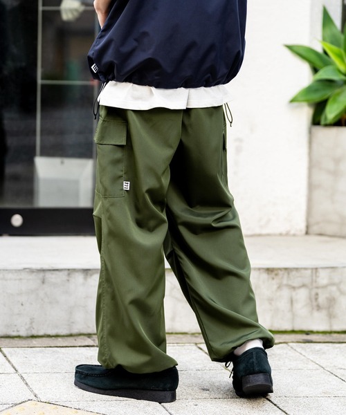 ナイロンテック パラシュートワイドカーゴパンツ（カーゴパンツ