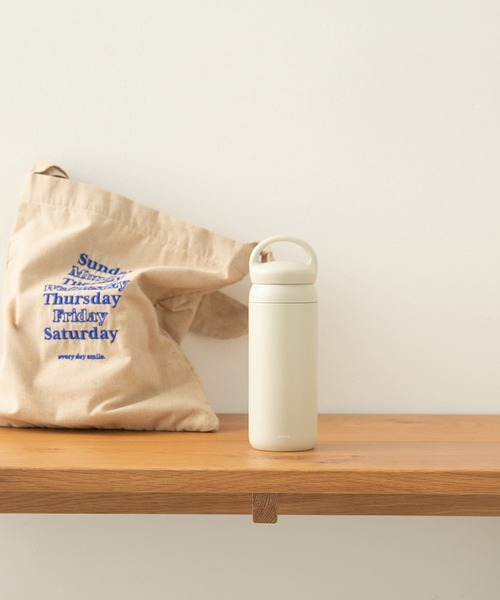 KINTO（キントー）の「『別注』KINTO×DOORS LIVING PRODUCTS　デイオフタンブラー 500ml（キッチンツール・レディース・ベージュ系その他/グレー系その他・-）」の5枚目の写真