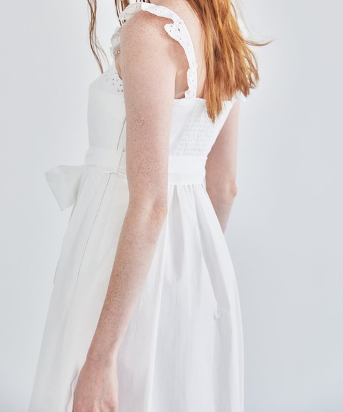 REDYAZEL(レディアゼル)の「エンブロイダリーコットンワンピース(ワンピース・レディース・ピンク/ネイビー/オフホワイト・FREE)」の10枚目の写真