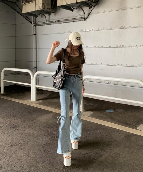 non-hedge（ノンヘッジ）の「サイドドロストチョーカー風クロップド丈トップス（Tシャツ/カットソー・レディース・チャコールグレー/ブラック/オフホワイト/モカ・FREE）」の11枚目の写真
