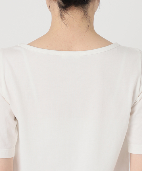 VERMEIL par iena(ヴェルメイユパーイエナ)の「ハイゲージコットン天竺Tシャツ(Tシャツ/カットソー・レディース・ブラック/ライトグレー/ホワイト/ボルドー・FREE)」の22枚目の写真