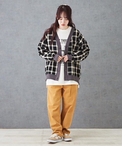 CUBE SUGAR（キューブシュガー）の「26/-天竺フォトプリントロンT（Tシャツ/カットソー・レディース・マルチ/ホワイト/パープル/グレイッシュベージュ/ブラック・M）」の7枚目の写真