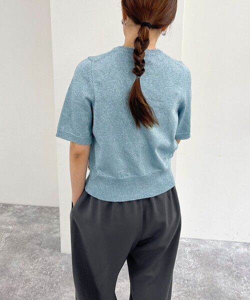 fredy emue（フレディエミュ）の「ラメリリヤーンハート釦半袖カーディガン（ニット/セーター・レディース・グレー/サックスブルー/ゴールド・38）」の19枚目の写真