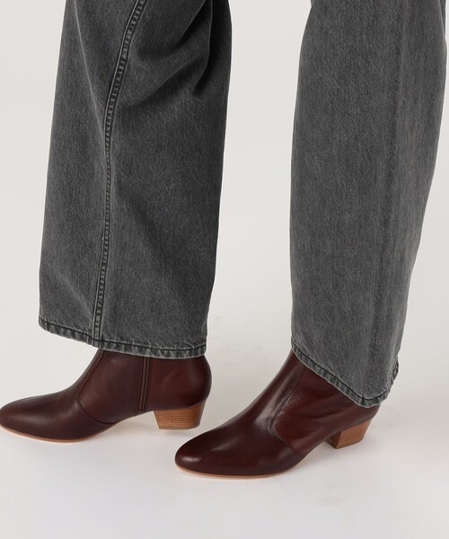 TOMORROWLAND （トゥモローランド）の「Jamie Haller THE BEATNIK ショートブーツ（ブーツ・レディース・ダークブラウン/ブラック・37/38/36）」の3枚目の写真