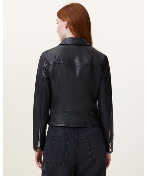 ALLSAINTS(オールセインツ)の「VELA SLIM FIT LEATHER BIKER JACKET | VELA スリム フィット レザー バイカー ジャケット(ライダースジャケット・レディース・ブラック・6/8/10/4/2)」の16枚目の写真