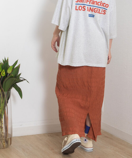 POU DOU DOU（プードゥドゥ）の「モールステッチシャーリングスカート（スカート・レディース・ブルー/ブラック/オレンジ・M）」の5枚目の写真