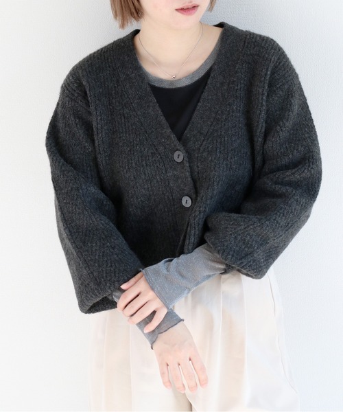 cepo(セポ)の「ソデキリカエロングスリーブTee(Tシャツ/カットソー・レディース・ブラック/グレー/オフホワイト・M)」の3枚目の写真