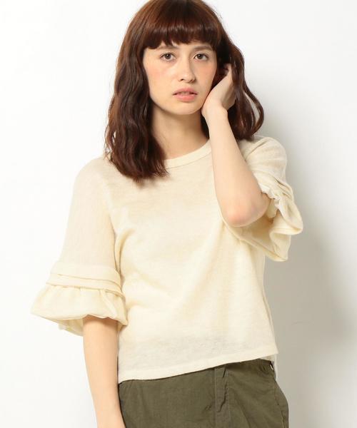 Another Edition（アナザーエディション）の「袖フリルTシャツ/AEBC　W/LｿﾃﾞﾌﾘﾙTee◆（Tシャツ/カットソー・レディース・オフホワイト/ブラウン・フリー）」の2枚目の写真