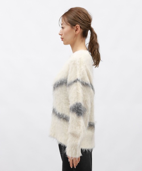 LAKOLE（ラコレ）の「線柄シャギーニットプルオーバー / 130861（ニット/セーター・レディース・アイボリー/グレー/グリーン/ピンク・FREE）」の18枚目の写真