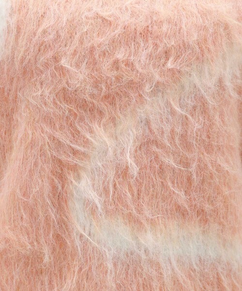 LAKOLE（ラコレ）の「線柄シャギーニットプルオーバー / 130861（ニット/セーター・レディース・アイボリー/グレー/グリーン/ピンク・FREE）」の5枚目の写真