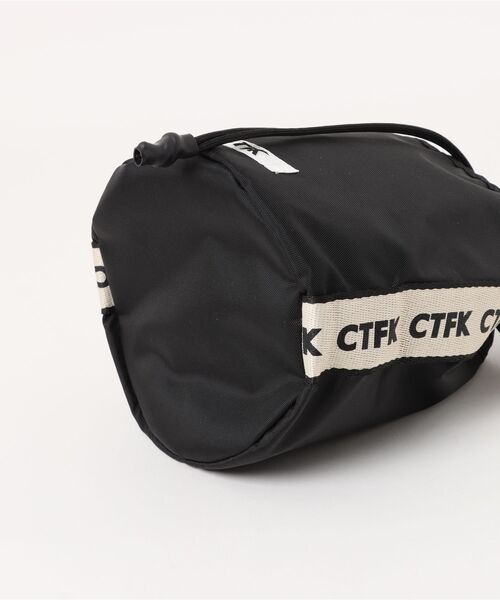 Q(キュー)の「コンビナイロンポシェット(ショルダーバッグ・レディース・ピンク/ブラック・ONE SIZE)」の7枚目の写真