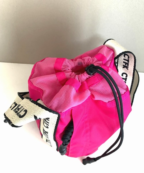 Q(キュー)の「コンビナイロンポシェット(ショルダーバッグ・レディース・ピンク/ブラック・ONE SIZE)」の22枚目の写真