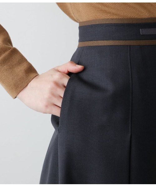 NEWYORKER（ニューヨーカー）の「TWツイル ビット付きタックフレアスカート（スカート・レディース・グレー系その他/ネイビー・9号/11号）」の6枚目の写真