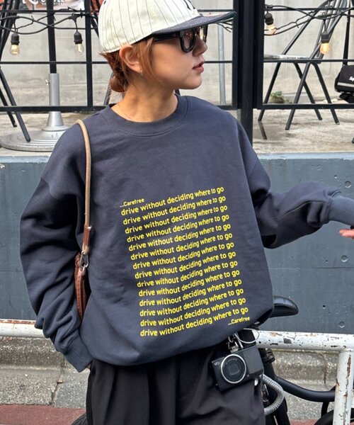 CIAOPANIC TYPY（チャオパニックティピー）の「【WEB限定】【UNISEX】メッセージロゴ裏毛スウェット（スウェット・レディース・グレー系その他/チャコールグレー/グレー/ネイビー/パープル/イエロー/ブラウン/ブラック・LARGE/MEDIUM）」の21枚目の写真