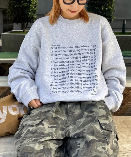 CIAOPANIC TYPY（チャオパニックティピー）の「【WEB限定】【UNISEX】メッセージロゴ裏毛スウェット（スウェット・レディース・グレー系その他/チャコールグレー/グレー/ネイビー/パープル/イエロー/ブラウン/ブラック・LARGE/MEDIUM）」の9枚目の写真