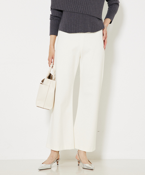 qualite（カリテ）の「2WAYバックピーチセミフレアーパンツ/秋服/冬服/オフィスカジュアル（スラックス・レディース・オフホワイト/カーキ/ブラック・36/38/40）」の10枚目の写真