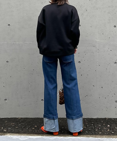 mi via loca（ミヴィアロカ）の「シリコンラバー NUTSロゴプリント裏起毛ロゴスウェットプルオーバー（スウェット・レディース・トップグレー/ブラック/オートミール・FREE）」の18枚目の写真