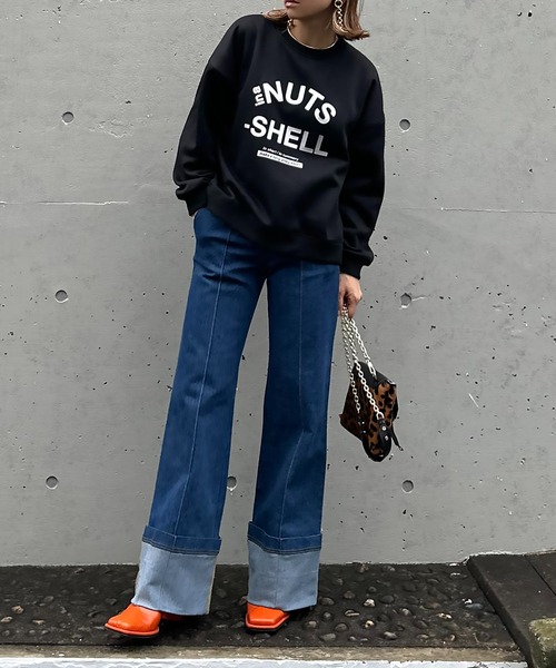 mi via loca（ミヴィアロカ）の「シリコンラバー NUTSロゴプリント裏起毛ロゴスウェットプルオーバー（スウェット・レディース・トップグレー/ブラック/オートミール・FREE）」の17枚目の写真