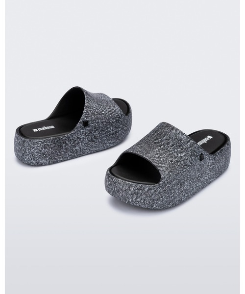 melissa(メリッサ)の「MELISSA FREE PLATFORM SLIDE DENIM AD(サンダル・レディース・ブラック/ブルー・35-36/38/37/39)」の8枚目の写真