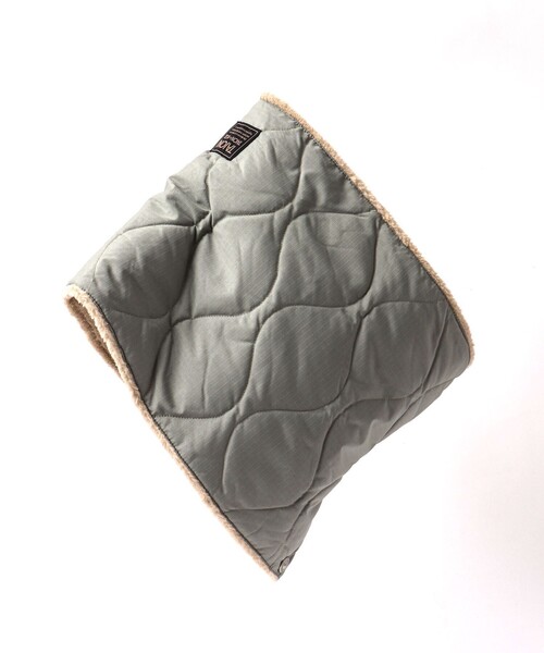 TAION(タイオン)の「【TAION/タイオン】MILITARY R/S VOLUME DOWN NECK WARMER(マフラー・メンズ・ミント/ベージュ/ブラック/チャコールグレー・FREE)」の11枚目の写真