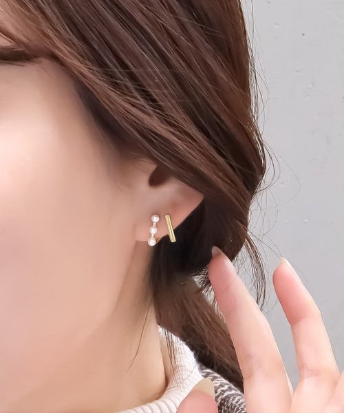 blackdia ocean(ブラックダイヤオーシャン)の「blackdia ocean パールダブルラインピアス/イヤリング(ピアス(両耳用)・レディース・ピンク系その他/ゴールド/ゴールド系その他/ピンク・FREE)」の9枚目の写真
