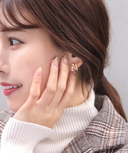 blackdia ocean(ブラックダイヤオーシャン)の「blackdia ocean パールダブルラインピアス/イヤリング(ピアス(両耳用)・レディース・ピンク系その他/ゴールド/ゴールド系その他/ピンク・FREE)」の14枚目の写真