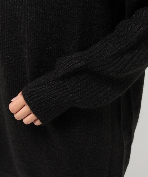 OUTLET（アウトレット）の「【Sheta】背中開キニットチュニック（ニット/セーター・レディース・ブラック・FREE）」の6枚目の写真