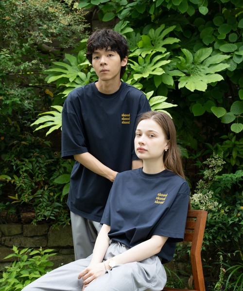 skoool(スクール)の「ロゴデザイン 半袖Tシャツ/フロントプリント × ベーシックシルエット(Tシャツ/カットソー・メンズ・ネイビー/レッド/ホワイト・LARGE/MEDIUM/SMALL)」の12枚目の写真