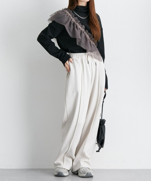 nissen(ニッセン)の「ハイネック肉厚カットソートップス(チュールケープ付)(シャツ/ブラウス・レディース・ブラック/チャコールグレー・S/M/L/LL/3L)」の16枚目の写真