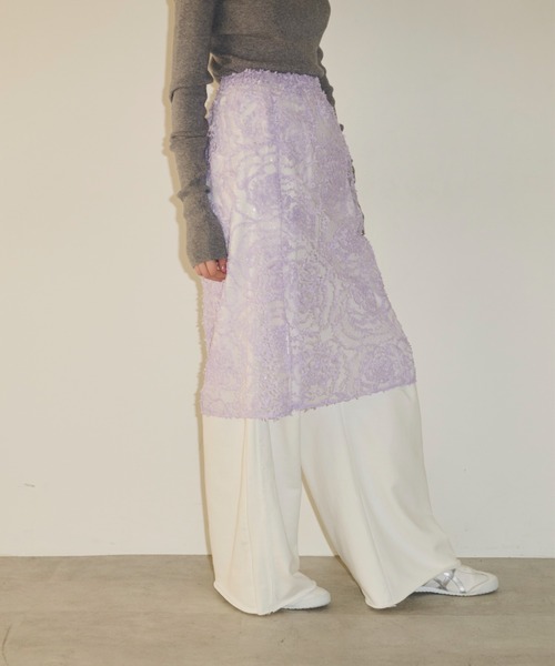 J1U by LA BELLE ETUDE（ジユウバイラベルエチュード）の「シアーローズモチーフレースIラインスカート（スカート・レディース・ライトパープル・FREE）」の16枚目の写真