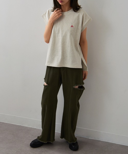 KELTY(ケルティ)の「【KELTY】≪別注≫ French Sleeve Tops(Tシャツ/カットソー・レディース・グレー/ネイビー/ベージュ/チャコールグレー/ホワイト・FREE)」の9枚目の写真