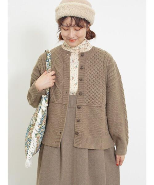 Samansa Mos2（サマンサ モスモス）の「パッチワークケーブル前後2WAYニット（カーディガン/ボレロ・レディース・ピンク/イエロー/キナリ/グリーン/モカ・F）」の20枚目の写真