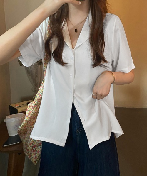 Miniministore(ミニミニストア)の「カラー開襟シャツ レディース 韓国風(Tシャツ/カットソー・レディース・ブラック/ライトイエロー/ブルー/ピンク/マスタード/ホワイト/ラベンダー/ミント・FREE)」の2枚目の写真