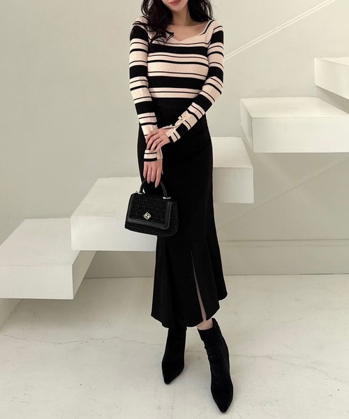 ROYAL PARTY（ロイヤルパーティー）の「ウォッシャブルオープンネック長袖ニットトップス（ニット/セーター・レディース・ピンク/グリーン/ベージュ系その他/ホワイト×ネイビー/オフホワイト/ブラック・FREE）」の11枚目の写真